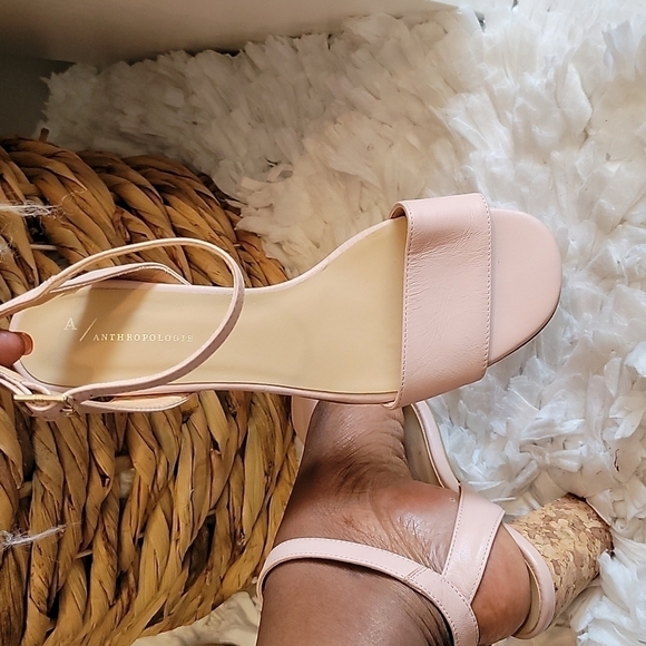 A/ anthropologie Pastel Powder pink sandals - Picture 4 of 10